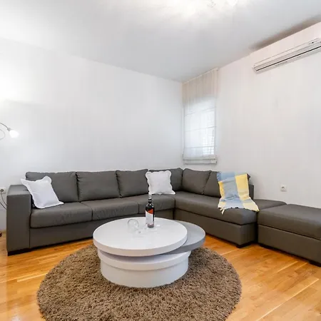 Prskalo Apartmán *